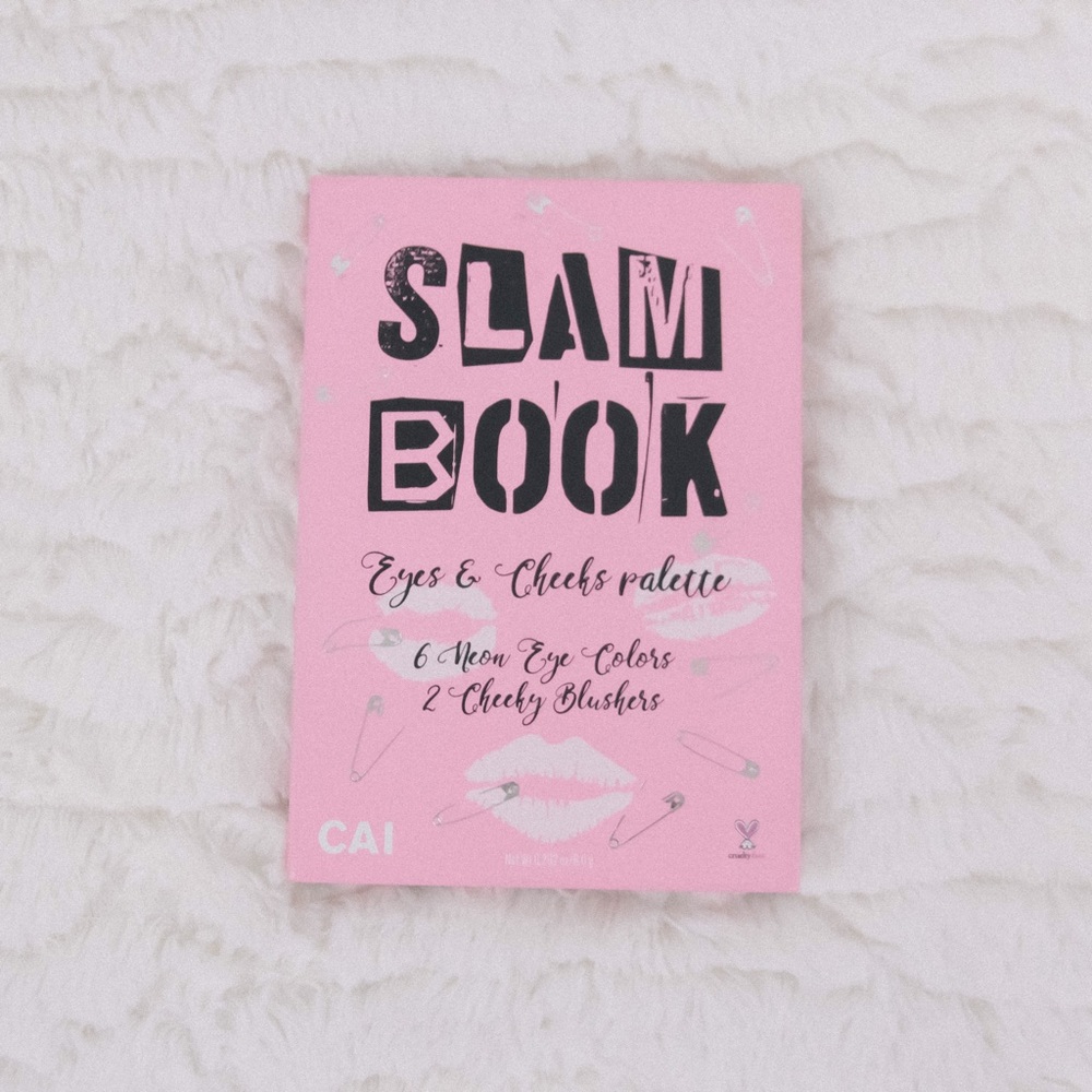 ♡ CAI Slam Book Eyes & Cheeks Makeup Palette ♡